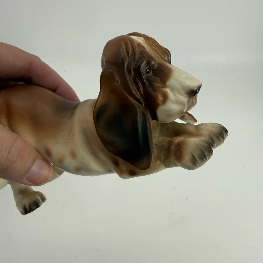 Vintage Norcrest‎ Basset Hound Porcelain Figurine Japanese Super Cute EUC 7